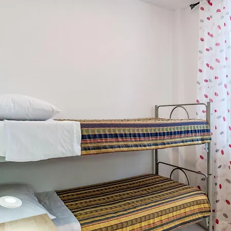 Apartment Le Margherite - Slr264 By Interhome
